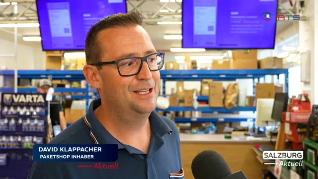 Inhaber David Klappacher im Interview mit RTS Salzburg im Paketshop Grödig